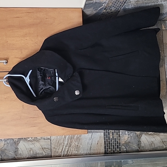 Zara Basic wool blend hooded jacket - Picture 1 of 8